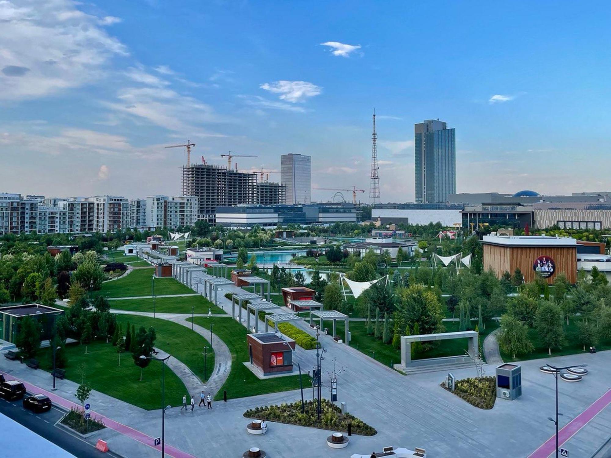 Holiday Inn Tashkent City By Ihg Exteriör bild