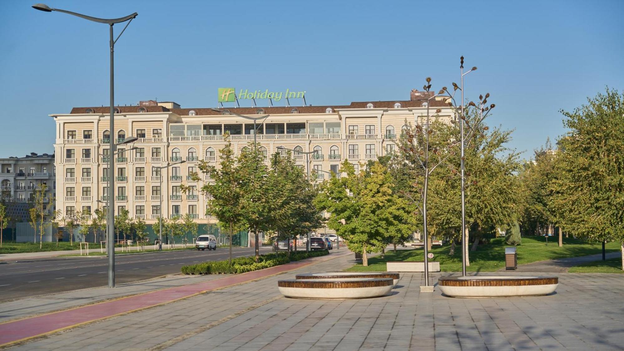 Holiday Inn Tashkent City By Ihg Exteriör bild