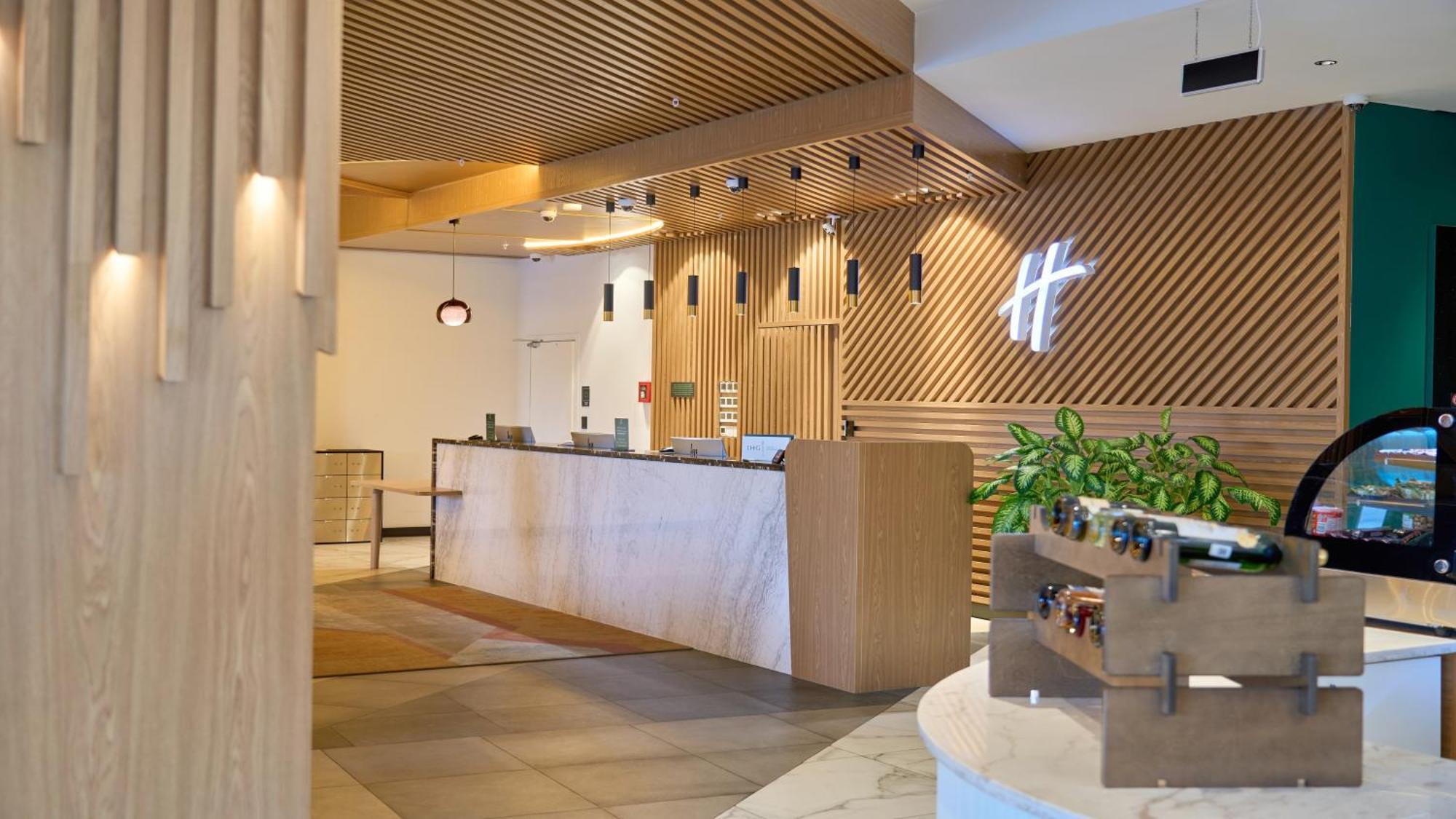 Holiday Inn Tashkent City By Ihg Exteriör bild
