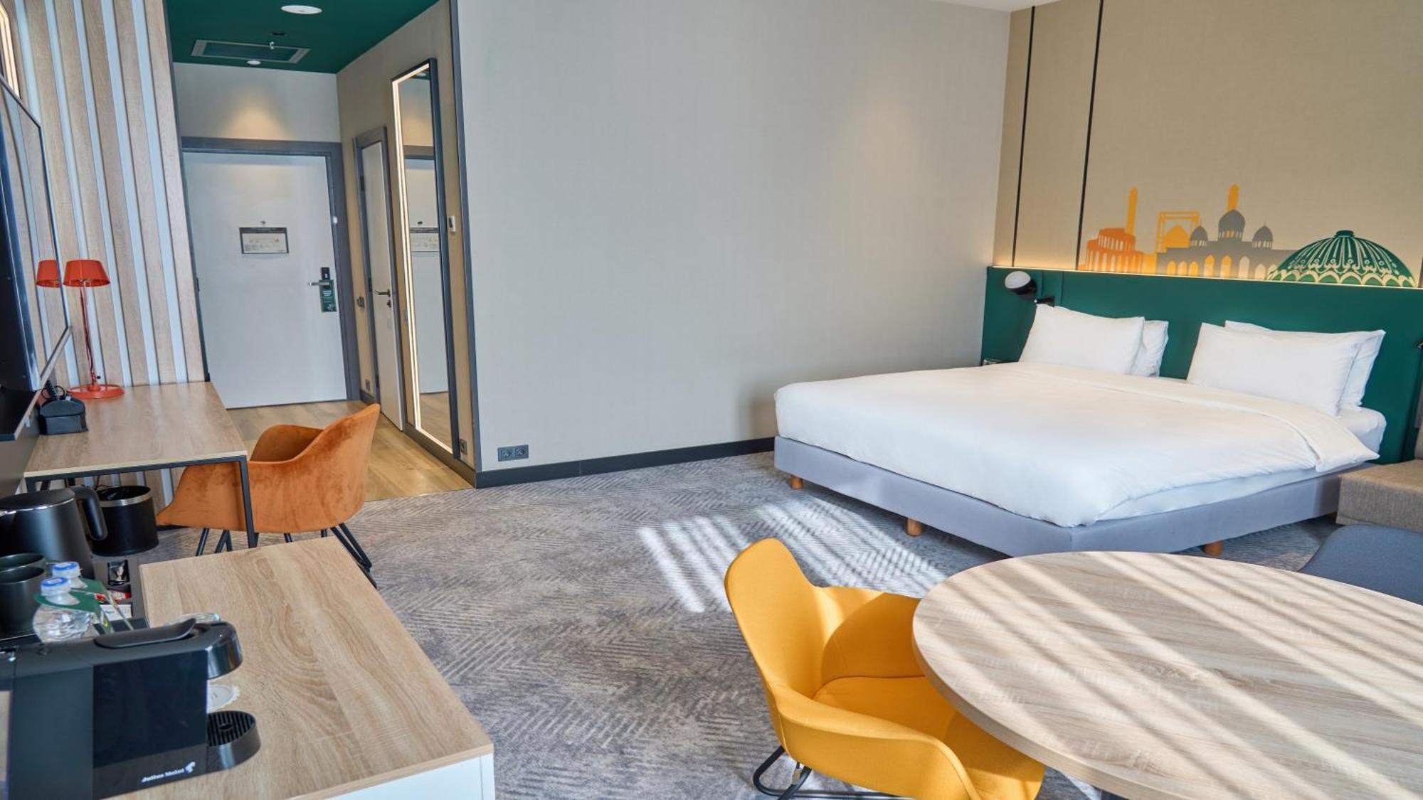 Holiday Inn Tashkent City By Ihg Exteriör bild