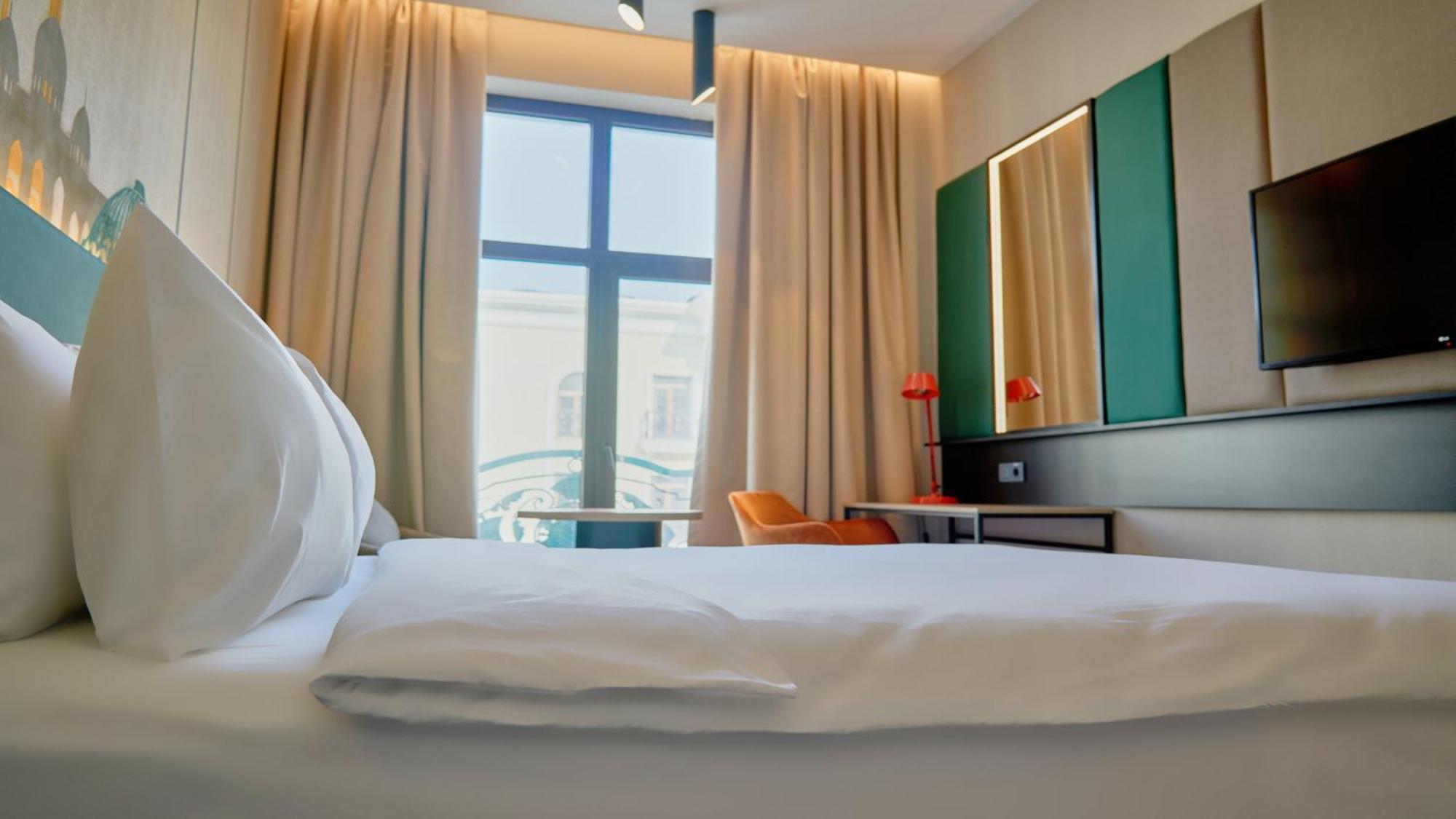 Holiday Inn Tashkent City By Ihg Exteriör bild